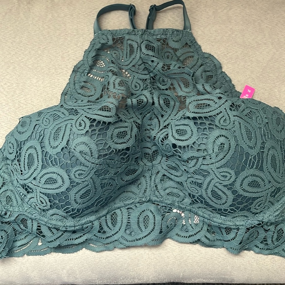 PINK XL push-up bralette